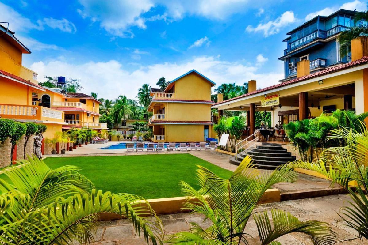 Marina Bay Beach Resort Кандолім Екстер'єр фото